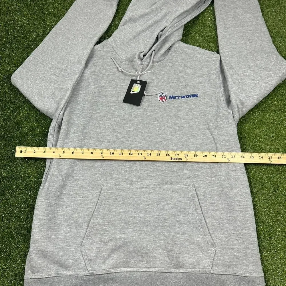 Nike Men's Grey Hoodie